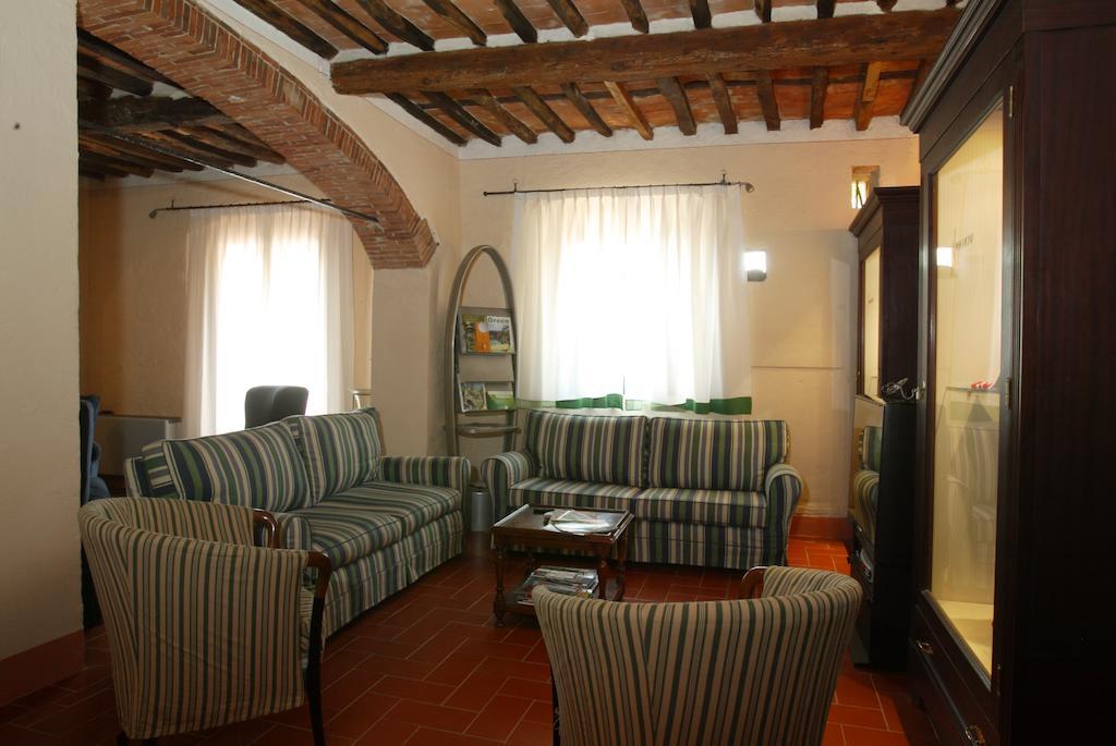 La Foresteria Montecatini Golf Monsummano Terme Стая снимка